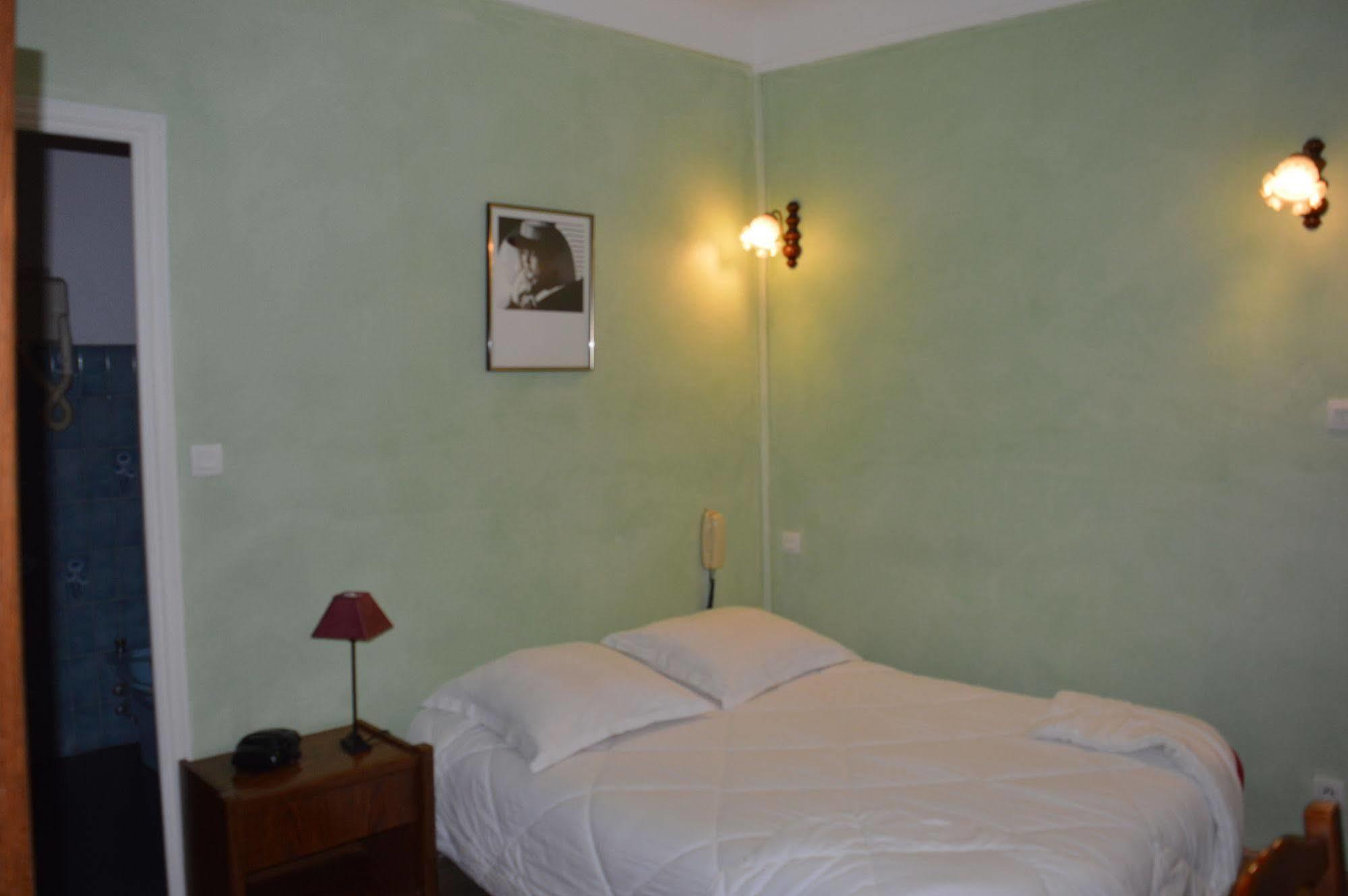Hotel Le Roya Breil-sur-Roya Exteriör bild